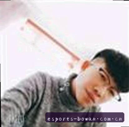 王梓